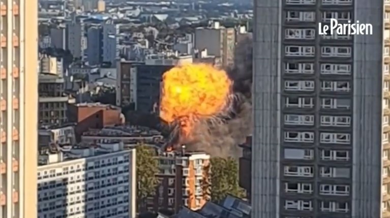 Φωτιά Παρίσι