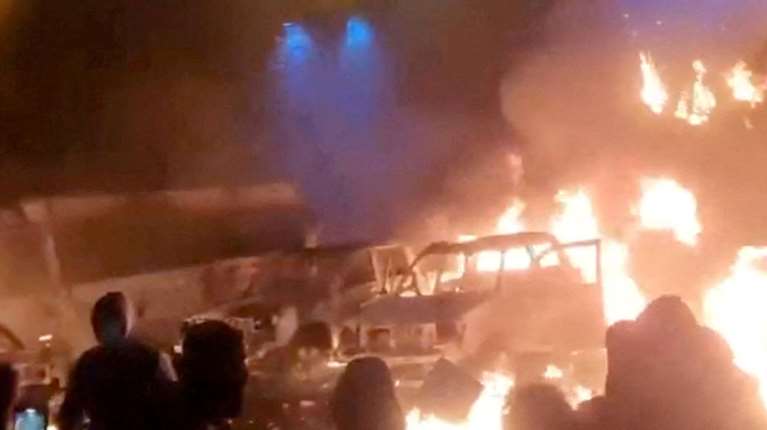 "Το Ιράν θέλει να διαπραγματευτεί", λέει ο Τραμπ - Πάνω από 500 οι νεκροί στις διαδηλώσεις