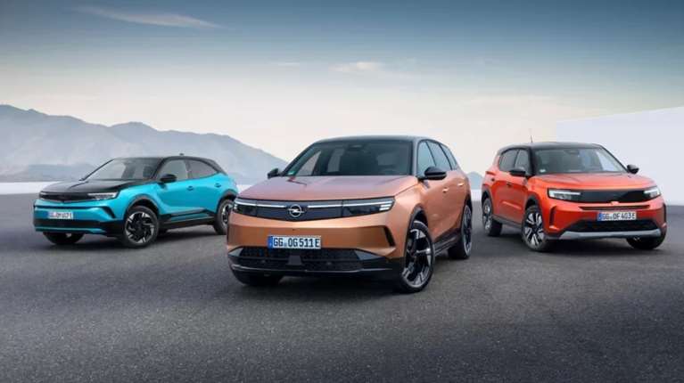 Opel SUV: Πώς κατάφερε να έχει την πιο ολοκληρωμένη γκάμα και τι κάνει καλύτερα