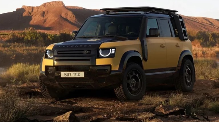 LAND ROVER DEFENDER
