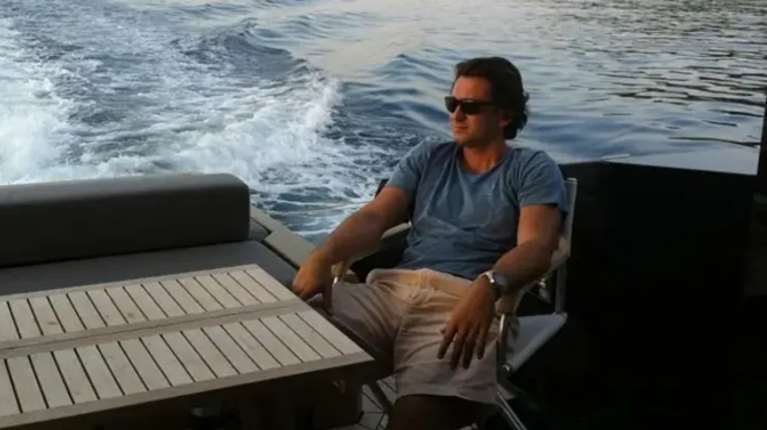 Έρευνες για Τούρκο επιχειρηματία που πήγαινε στη Μύκονο – Βρέθηκε διαλυμένη η θαλαμηγός του