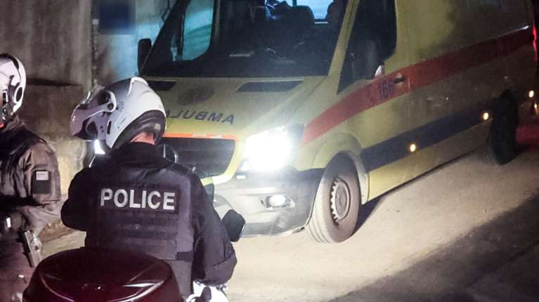 Κρήτη: Άγρια αδελφοκτονία στη Μάρθα Βιάννου - Τον κάρφωσε μετά από καυγά με μαχαίρι σε καρωτίδα και κοιλιά