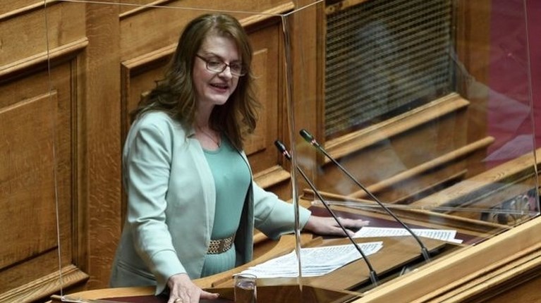 ΑΝΑΣΤΑΣΙΑ ΑΛΕΞΟΠΟΥΛΟΥ ΕΛΛΗΝΙΚΗ ΛΥΣΗ