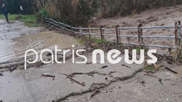 Πύργος: Έσπασε η γέφυρα του Ενιπέα - Απεγκλωβίστηκε οικογένεια από πλημμυρισμένο σπίτι