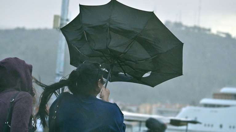 Πού θα χτυπήσει η σφοδρή κακοκαιρία: Ακραία φαινόμενα και code red σε πέντε περιφέρειες της χώρας