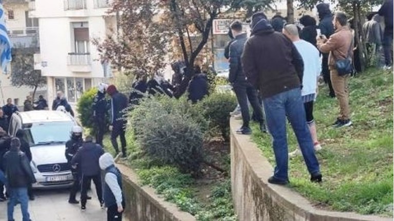 ΟΠΑΔΙΚΗ ΕΠΙΘΕΣΗ ΓΙΑΝΝΕΝΑ