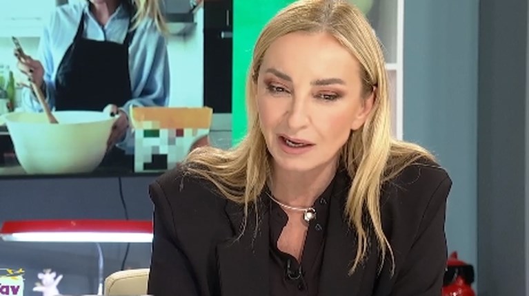 Ρούλα Ρέβη