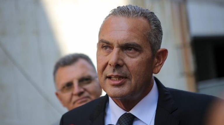 ΠΑΝΟΣ ΚΑΜΜΕΝΟΣ