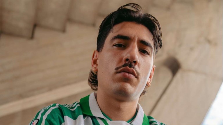 Ποδοσφαιριστής Esquire