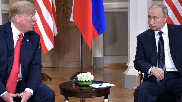 Τραμπ: "Ζήτησα από τον Πούτιν να σταματήσει τις επιθέσεις στο Κίεβο για μια εβδομάδα και συμφώνησε"