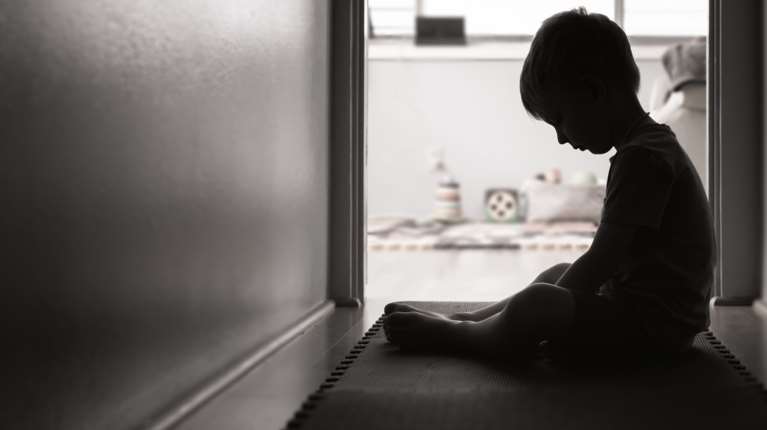 Ιατροδικαστική Πάτρας: Ανοίγουν ξανά 4 υποθέσεις κακοποίησης και θανάτων παιδιών - Η εμπλοκή του ιατροδικαστή Γκότση