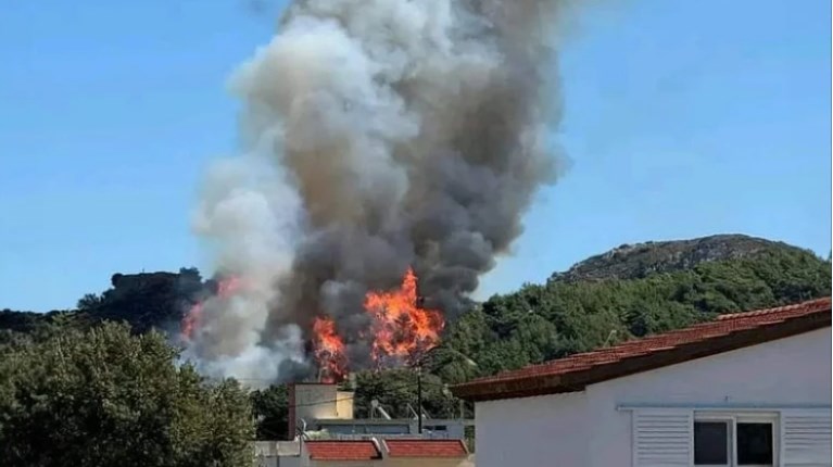 Φωτιά Ρόδος