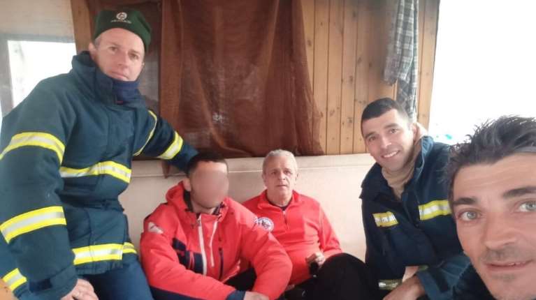 Πώς ο 23χρονος κομμωτής στο Σέλι έχασε τον προσανατολισμό του και βρέθηκε τελικά ζωντανός στο καταφύγιο