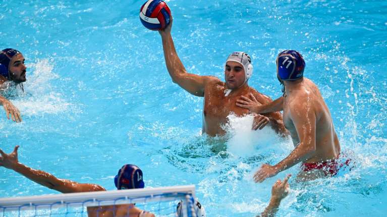 Ελλάδα - Τουρκία 20-8: "Περίπατος" στην πισίνα και σαρωτική νίκη στην πρεμιέρα της β' φάσης του Ευρωπαϊκού