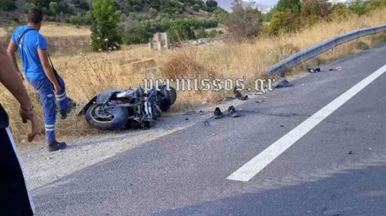 Τροχαίο στη Βοιωτία: Νεκρός 33χρονος οδηγός μηχανής μετά από σύγκρουση με τρακτέρ