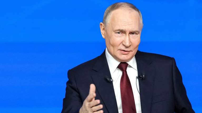 Live η ετήσια συνέντευξη Πούτιν: "Ληστεία" η χρήση των παγωμένων ρωσικών κεφαλαίων - Φοβήθηκαν οι Ευρωπαίοι