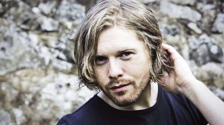 Βαριά καταδίκη για ηθοποιό που κρίθηκε ένοχος για &quot;stealthing&quot;: Τι είναι η επικίνδυνη πρακτική στο σεξ που θεωρήθηκε βιασμός