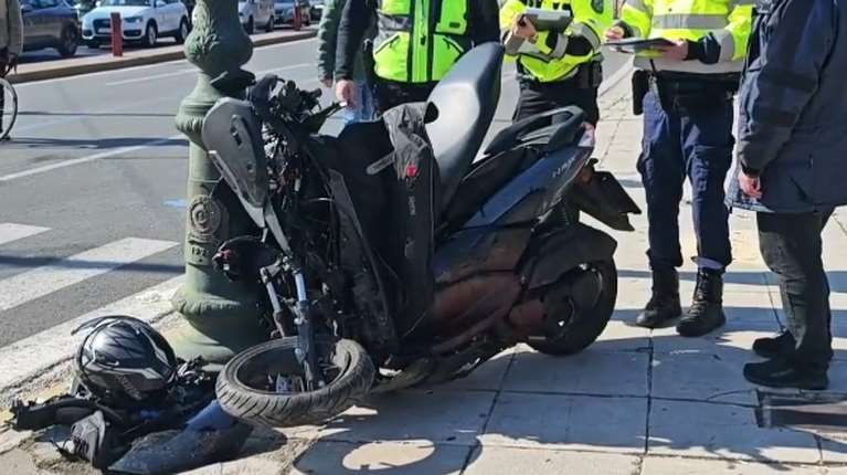 Τρομακτικό θανατηφόρο τροχαίο στο Χίλτον: Νεκρός 30χρονος μοτοσικλετιστής  μετά από σύγκρουση με ΙΧ [Βίντεο]