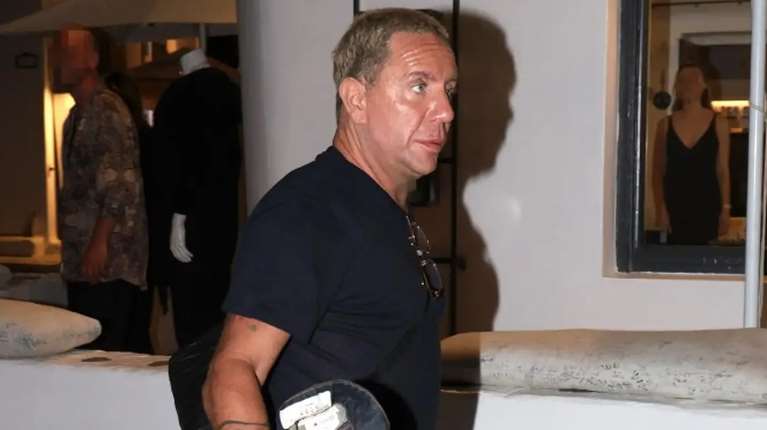 Γιώργος Μαζωνάκης: Νέες εξελίξεις στην υπόθεσή του – &quot;Θα πάρει εξιτήριο σήμερα&quot;, λέει ο δικηγόρος του [βίντεο]