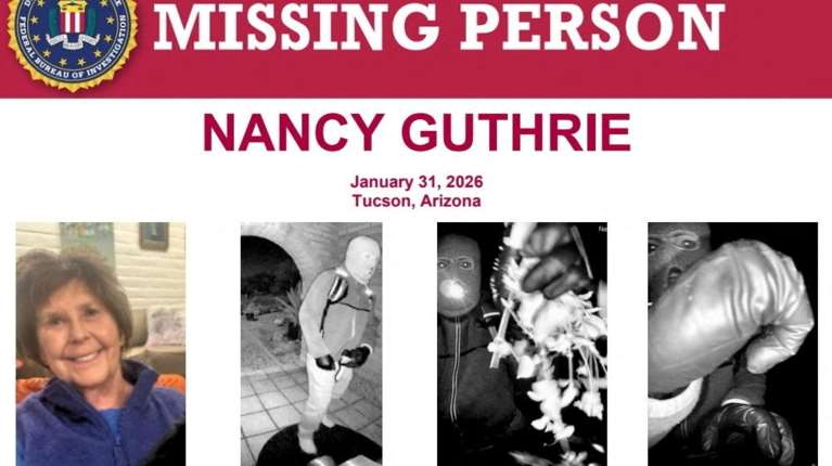 Εξαφάνιση Νάνσι Γκάθρι: Οι αρχές συνέλαβαν ύποπτο για την απαγωγή της, μετά τα πλάνα με τον ένοπλο μασκοφόρο