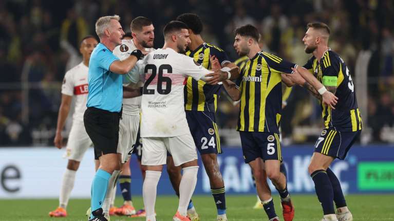 Σάλος στην Τουρκία: Εκατοντάδες διαιτητές κατηγορούνται για στοιχηματισμό