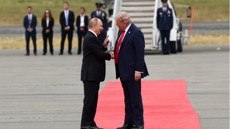 ΠΟΥΤΙΝ ΤΡΑΜΠ