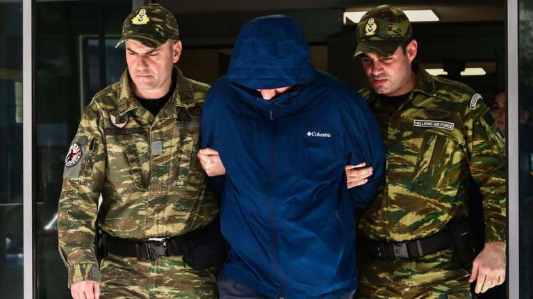 Ποιος είναι ο σμήναρχος που ομολόγησε κατασκοπεία υπέρ της Κίνας - Εγραφε άρθρα για τους "insiders"