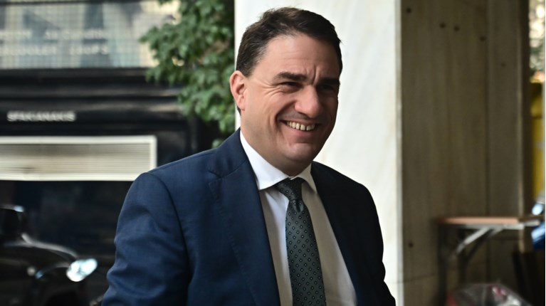 Κώστας Τσουκαλάς