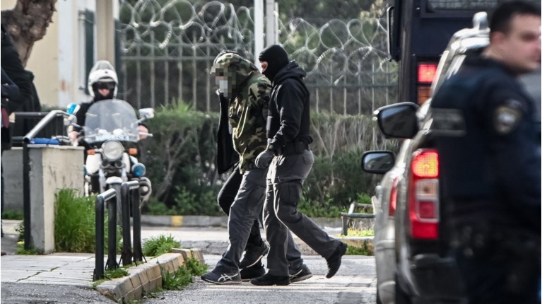 συμπραξη εκδικησης
