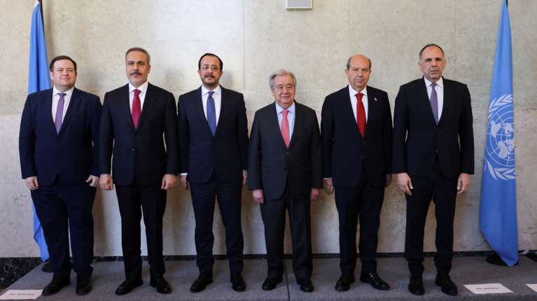 Γενεύη: Ολοκληρώθηκε η άτυπη πενταμερής για το Κυπριακό - Νέα συνάντηση τέλος Ιουλίου