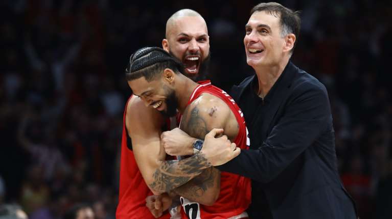 Ολυμπιακός - Μπαρτσελόνα 87-75: Παρέσυρε τους Καταλανούς στο ΣΕΦ και με την 5η σερί νίκη "πάτησε" τετράδα