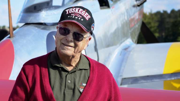 Εφυγε ο Τζορτζ Χάρντι, ο τελευταίος εν ζωή αφροαμερικανός πιλότος δίωξης, που πολέμησε στην Ευρώπη στον Β’ Παγκόσμιο Πόλεμο