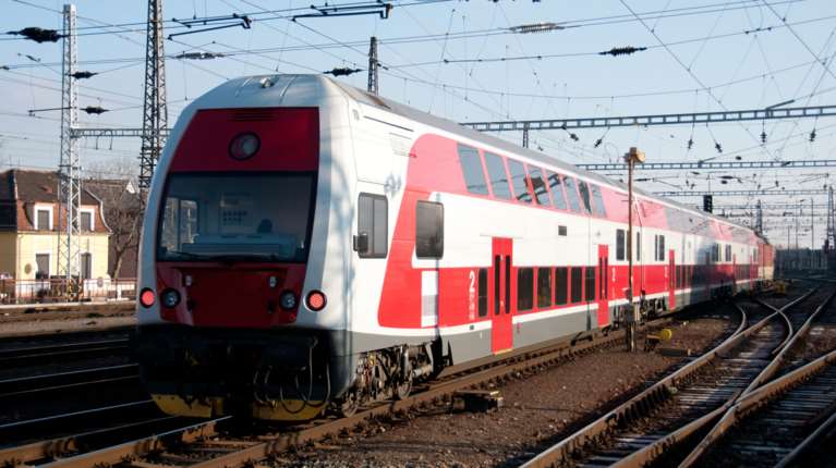 Σλοβακία: Είκοσι τραυματίες από τη μετωπική σύγκρουση δύο τρένων