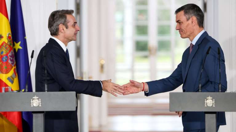 Μητσοτάκης από την Ισπανία: "Η ΕΕ είναι ενωμένη στο ζήτημα της Γροιλανδίας - Να πρυτανεύσει η λογική"