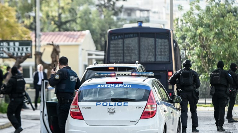 συμπραξη εκδικησης