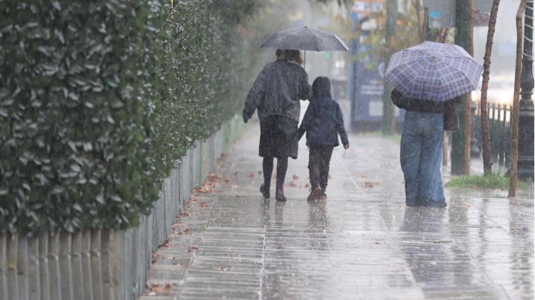 ΚΑΙΡΟΣ ΒΡΟΧΕΣ
