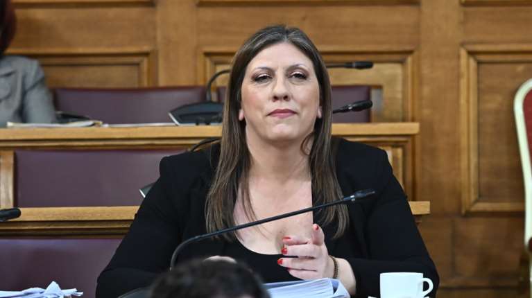 Νέο "ροντέο" στην Εξεταστική με Λαζαρίδη - Κωνσταντοπούλου: "Είστε επίορκος και συκοφάντης"