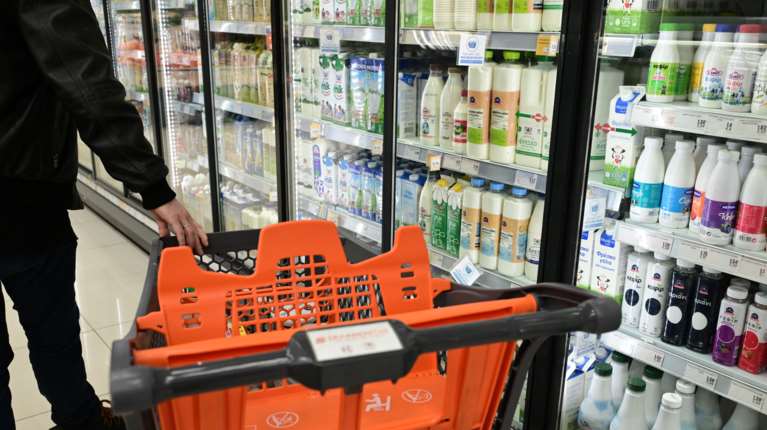 Τέλος το "καλάθι του νοικοκυριού" μετά από τρία χρόνια - Τι θα γίνει με τα εποχικά καλάθια