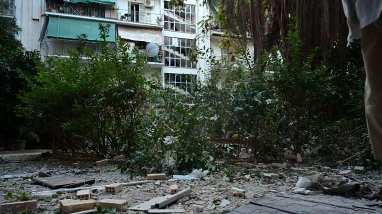 Αμπελόκηποι: Οικονομική στήριξη στους κατοίκους της πολυκατοικίας που επλήγη από τη βόμβα τον Οκτώβριο του 2024