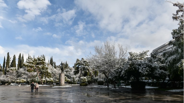 χιονια