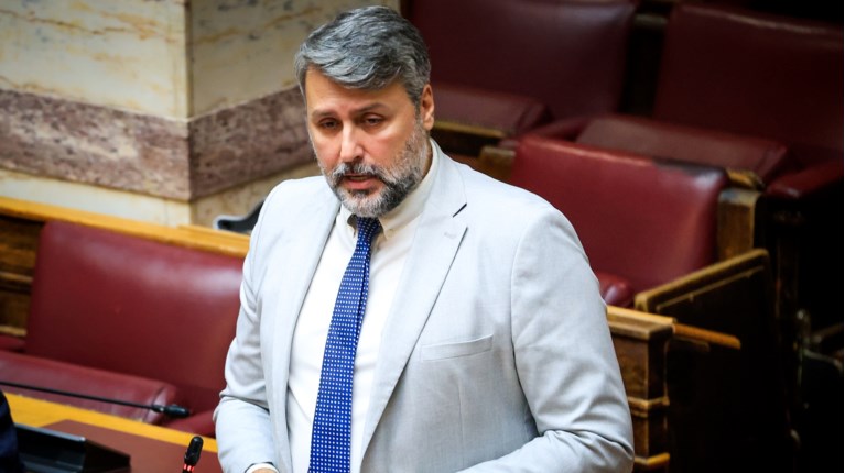 Γιάννης Καλλιάνος