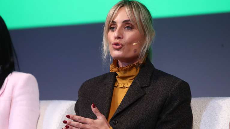 Ελεωνόρα Μελέτη για deepfakes: "Εκατομμύρια γυναίκες έχουμε δει τον εαυτό μας γυμνό χωρίς να έχουμε γδυθεί ποτέ"