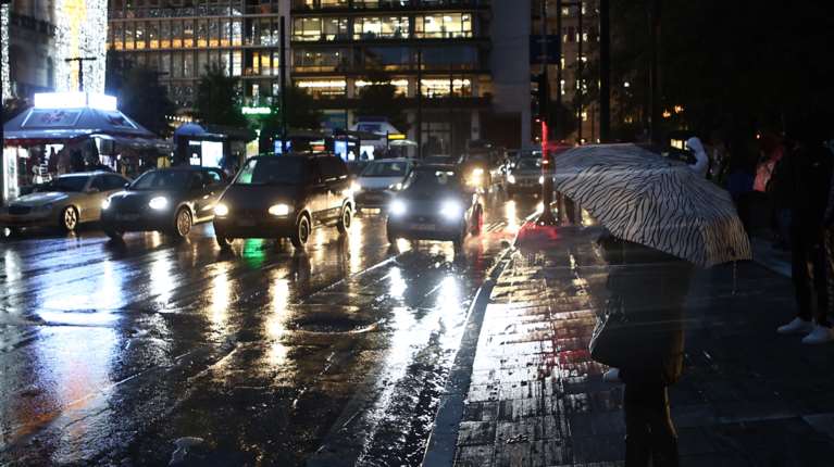 Live η πορεία της κακοκαιρίας Byron: Ποιες περιοχές θα χτυπήσει τις επόμενες ώρες - Τι λένε οι μετεωρολόγοι