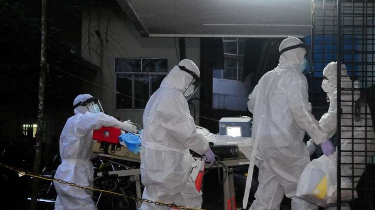 ΠΟΥ: Οι πιθανότητες για νέα πανδημία λόγω του θανατηφόρο ιού Nipah - Έχει προκαλέσει συναγερμό στην Ασία