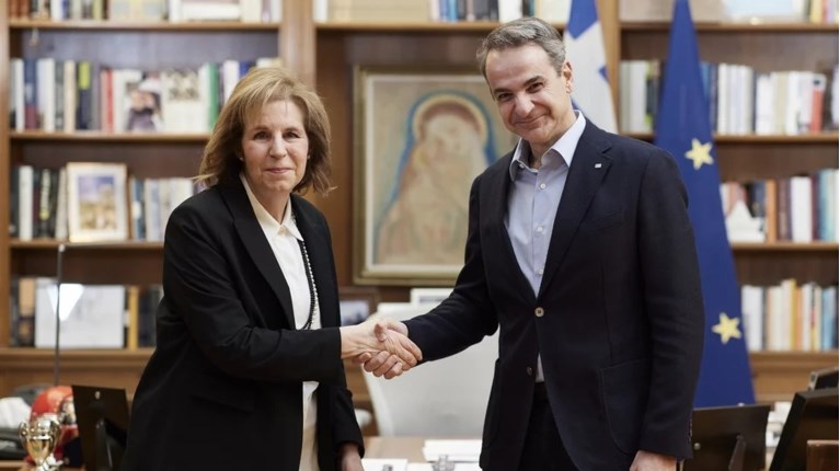 Μητσοτάκης Χριστοφιλοπούλου