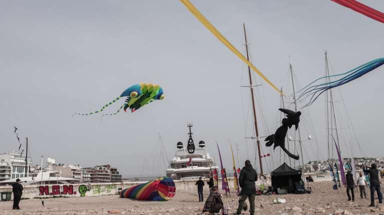 Επιδείνωση του καιρού τις επόμενες ώρες - Πού θα πετάξετε εύκολα χαρταετό την Καθαρά Δευτέρα