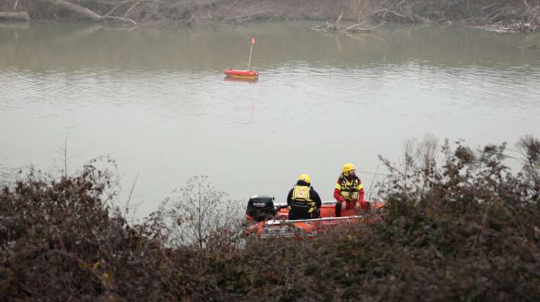 Συναγερμός στη Λάρισα: Εντοπίστηκε πτώμα στον Πηνειό - Άνδρας σε προχωρημένη σήψη