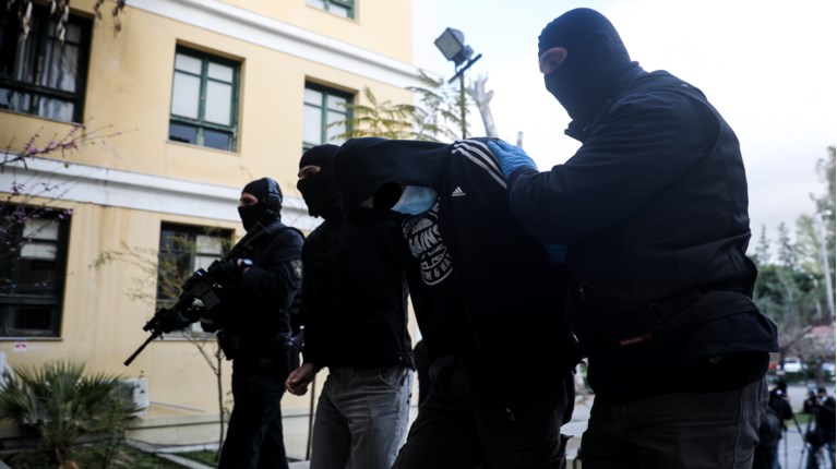 Μεταγωγή Δικαστήρια