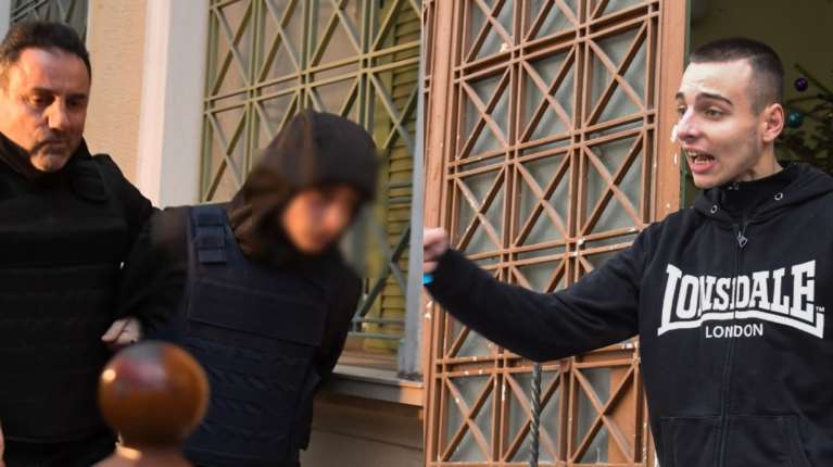 Σέρρες: Προκαλεί ξανά ο αδελφός του 16χρονου - "Θεός ΄σχωρέστο το παιδί, αλλά και εμείς δεν είμαστε καλύτερα"