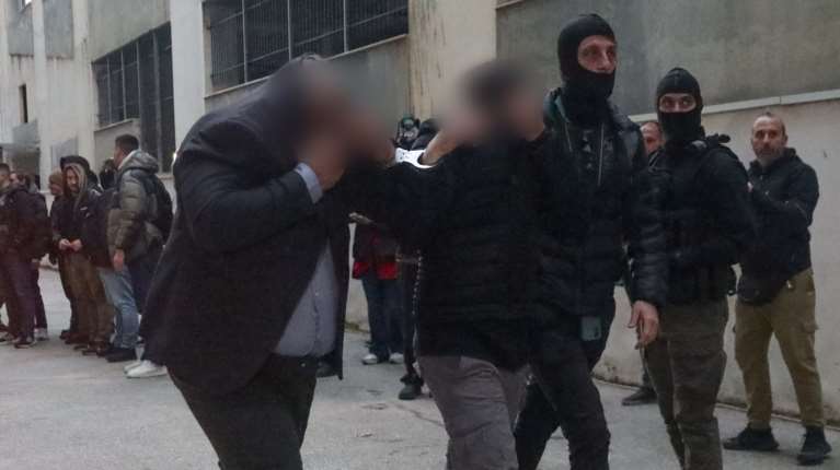 Κύκλωμα ΟΠΕΚΕΠΕ στην Κρήτη: Στον ανακριτή οι 8 από τους 15 συλληφθέντες - Πάνω από 1,7 εκατ. ευρώ η λεία